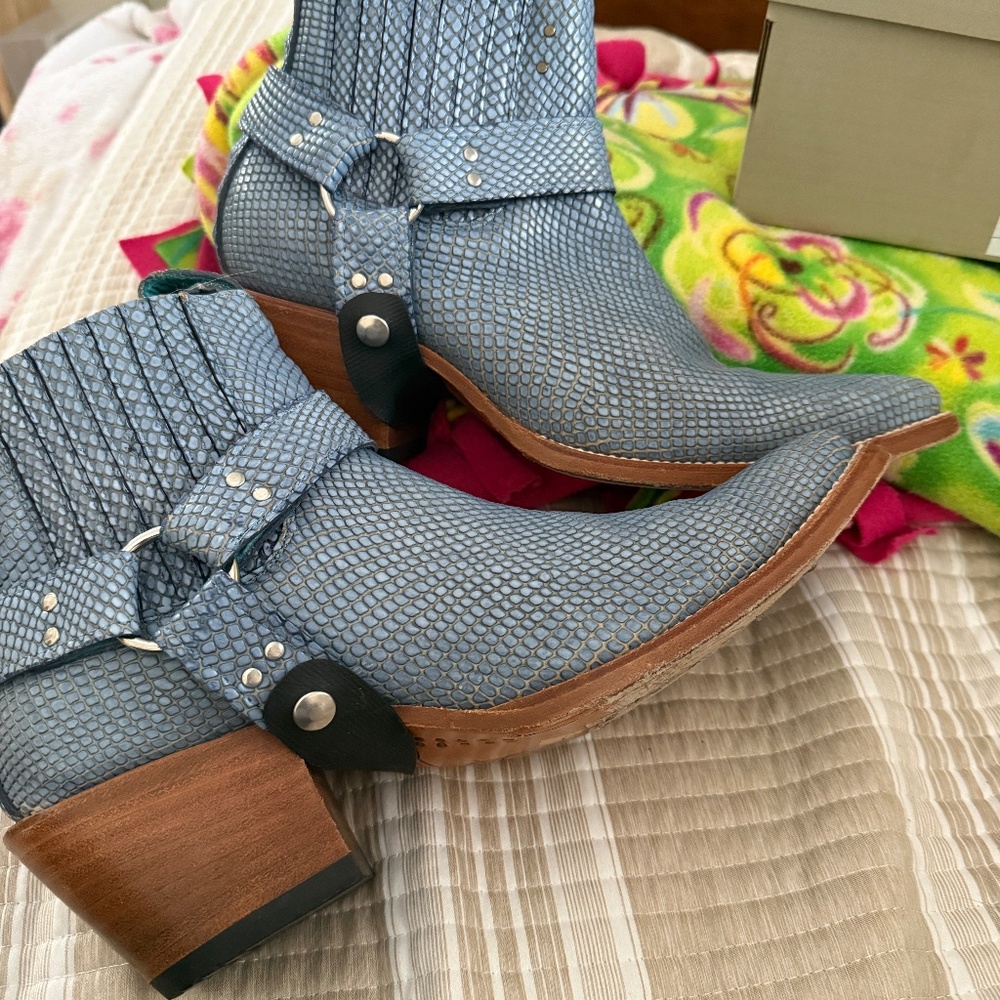 Blue Textured Western-Inspired Ankle Booties with Harness Detail